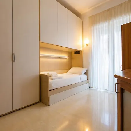 Waterfront Lux •3br •sea View •sauna • By Tilo Γένοβα
