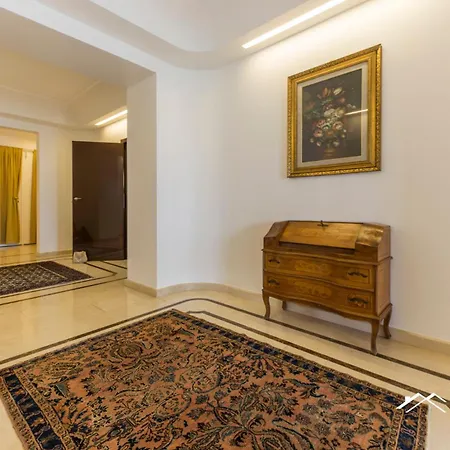 Waterfront Lux •3br •sea View •sauna • By Tilo شقة *