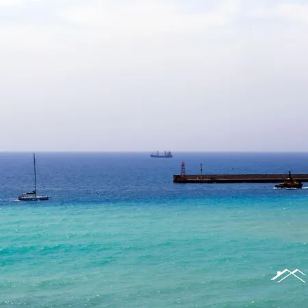 Waterfront Lux •3br •sea View •sauna • By Tilo جنوة